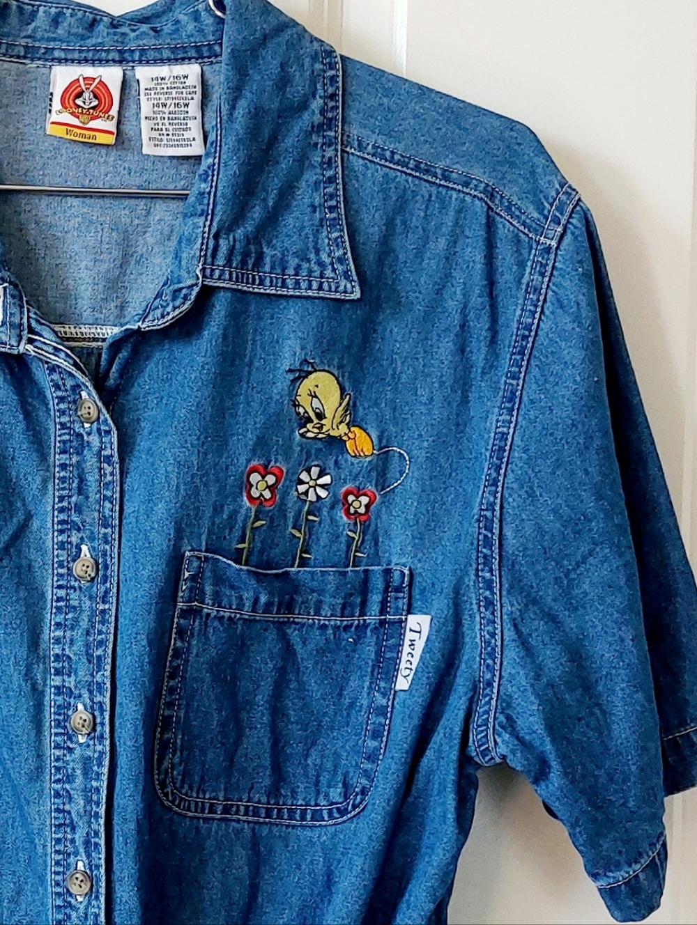 Tweety Bird & Flowers Denim Chambray Short Sleeve Shirt 14W/16W Looney Tunes 90s